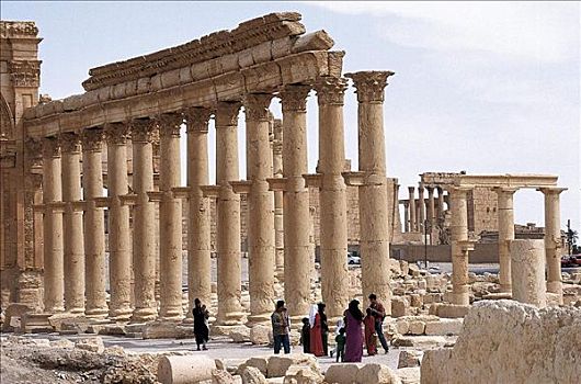 柱子,遗址,文化遗产,游客,帕尔迈拉,叙利亚,中东,东方,亚洲