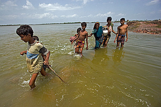 受困,洪水,沿岸,区域,幸存,结果,旋风,气旋,孟加拉,五月,2009年,恶劣,损坏,作物,家,人