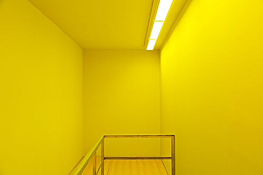栏杆,黄色,房间