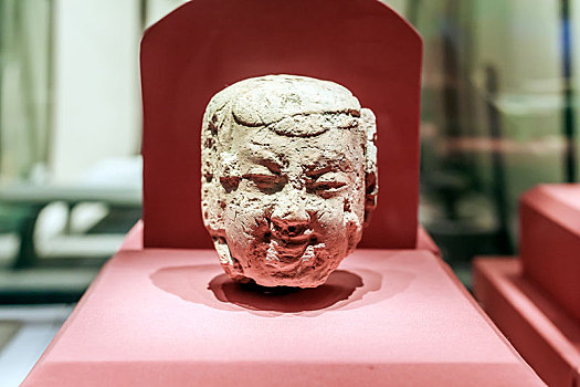 南京六朝博物馆馆藏六朝陶塑造像残件