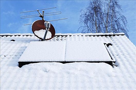 积雪,太阳能电池板,山谷,中间,弗兰克尼亚,巴伐利亚,德国,欧洲