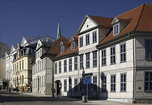 古建筑,街道,修威林,梅克伦堡前波莫瑞州,德国,欧洲