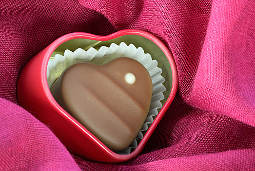 巧克力,爱心,粉色背景