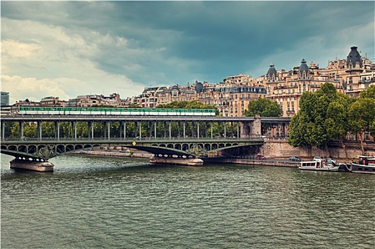 地铁,著名,桥,塞纳河,巴黎,法国
