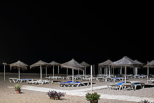 太阳椅,海滩,夜晚,芬吉罗拉,西班牙