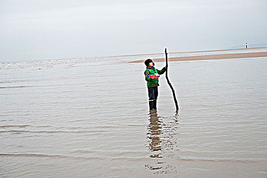 男孩,海边