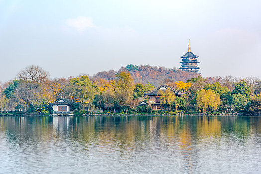 杭州西湖苏堤秋景