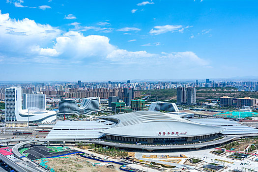 乌鲁木齐新客站全景