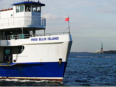 渡轮,自由女神像,艾里斯岛,纽约,美国