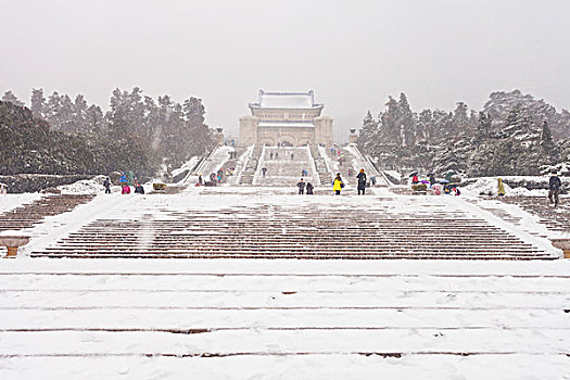 南京中山陵雪景