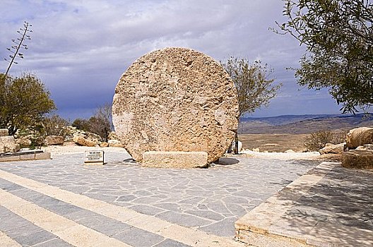 石头,约旦
