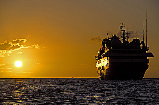 加勒比,格林纳丁斯群岛,海洋,游船,落日