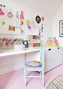 木椅,掉漆,书桌,闺房,粉色,木地板