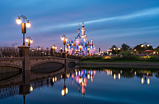 迪士尼城堡夜景