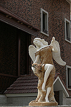 天津德式建筑德国雕像