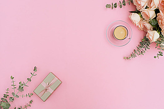 咖啡杯,礼物,盒子,花,粉色,桌子,俯视,卧,桌面,场景