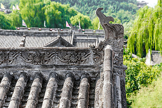 青瓦房屋脊砖雕,中国山西省晋城市皇城相府斗筑居