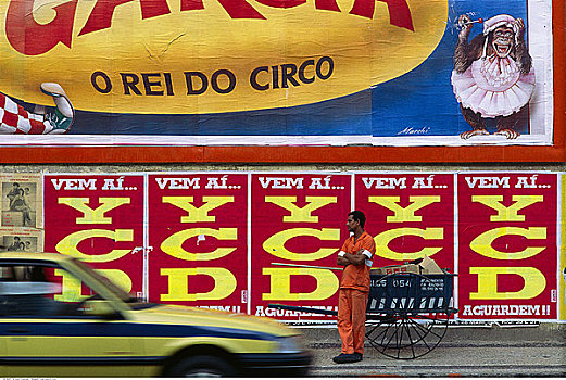 男性,街道,清洁员,站立,正面,广告牌,里约热内卢,巴西