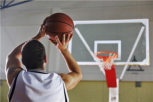 投篮投篮篮球手,排列,投篮男人,拿着,篮球,瞄准篮球,篮筐,黑色,背景