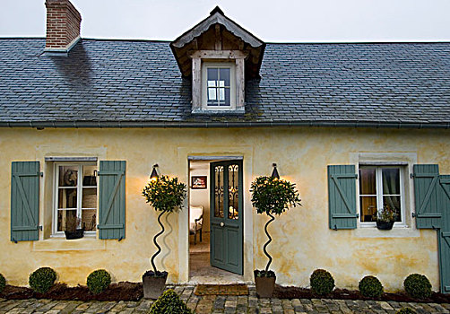 简单,郊区住宅,法国北部,屋顶,尖锐,屋顶窗,优雅,种植,正前