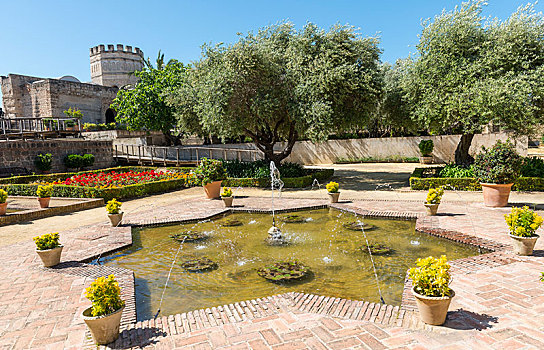 喷泉,城堡,摩尔风格,要塞,卡迪兹,安达卢西亚,西班牙,欧洲