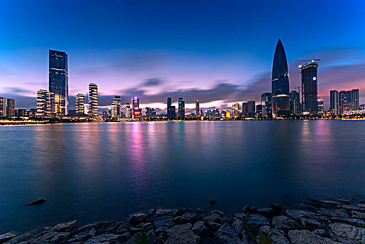 中国广东深圳南山后海湾都市夜景