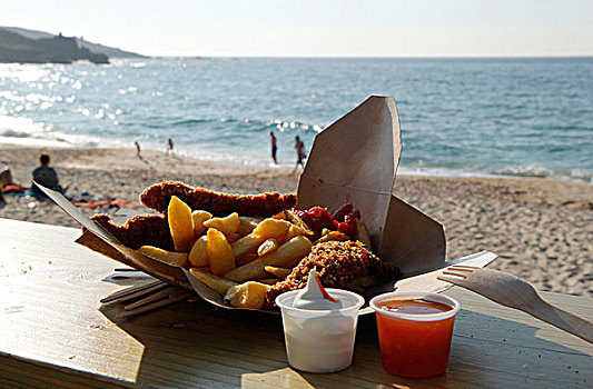 鱼肉,薯条,海滩