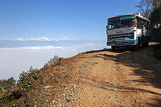 尼泊尔,巴士,旅行,碎石路,靠近,山,喜马拉雅山,背影,亚洲