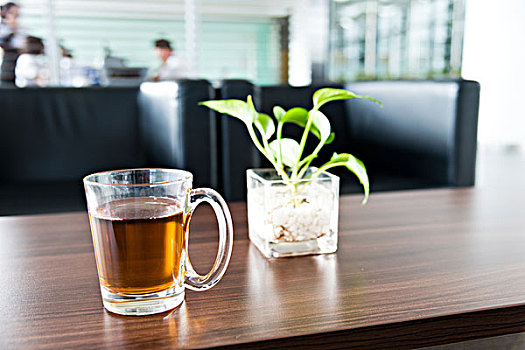 玻璃杯,茶,桌上,会议室