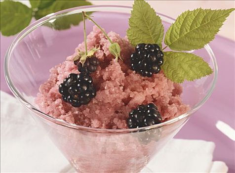 黑莓,酸奶,果汁冰糕