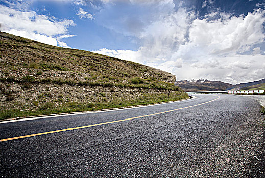 道路