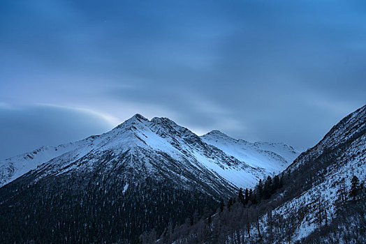 雪山