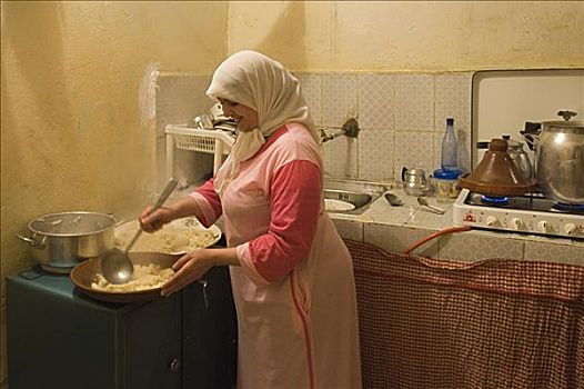 女人,制作,烹调,玛拉喀什,摩洛哥