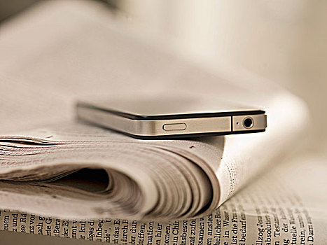 智能手机,报纸