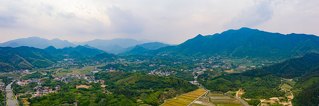 浙江杭州余杭鸬鸟镇航拍