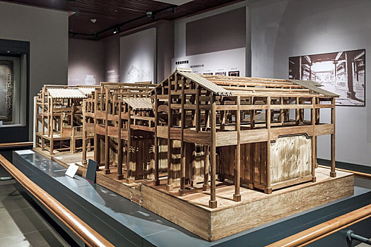中国安徽博物院内徽派建筑结构模型