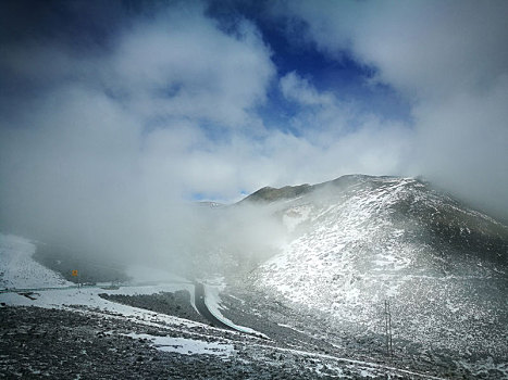 雪山