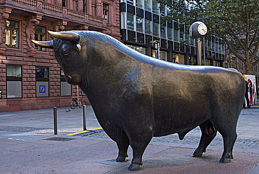 牛市,雕塑,正面,证券交易所,法兰克福,黑森州,德国,欧洲