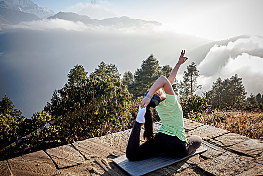 女人,瑜伽姿势,日出,山,尼泊尔