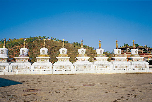 青海西宁塔尔寺八塔