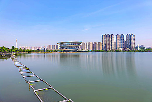 湖南省长沙梅溪湖－城市岛双螺旋观景平台