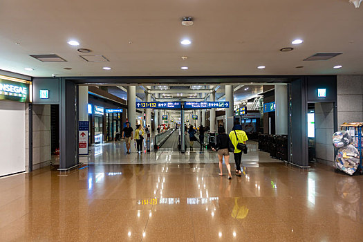 韩国仁川国际机场中场客运楼景观