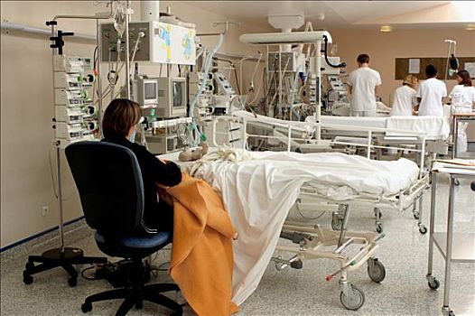 医院,法国,房间,女人,橙色,毯子,空,床,四个人,后面