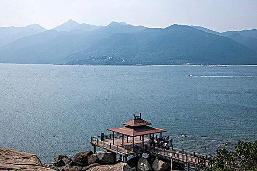 海南陵水分界洲岛前途无量景观海岸观海亭