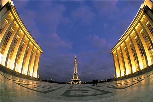 法国,巴黎,埃菲尔铁塔,黄昏