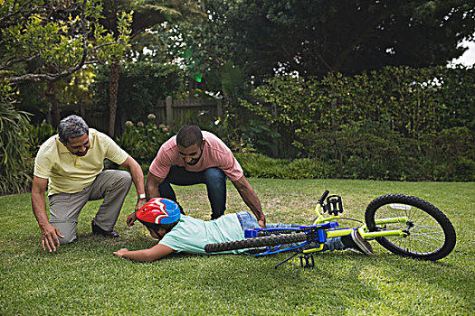 爷爷,父亲,帮助,男孩,自行车,公园