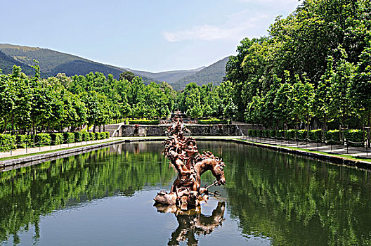 水塘,喷泉,花园,马德里皇宫,宫殿,皇家,夏天,住宅,省,塞戈维亚,卡斯蒂利亚,卡斯提尔,西班牙,欧洲