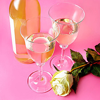 玻璃杯,瓶子,白葡萄酒,玫瑰