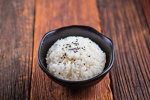一碗大米饭