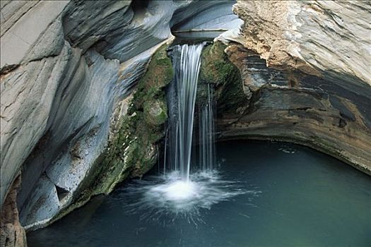 瀑布,峡谷,卡瑞吉尼国家公园,西澳大利亚,澳大利亚,大洋洲